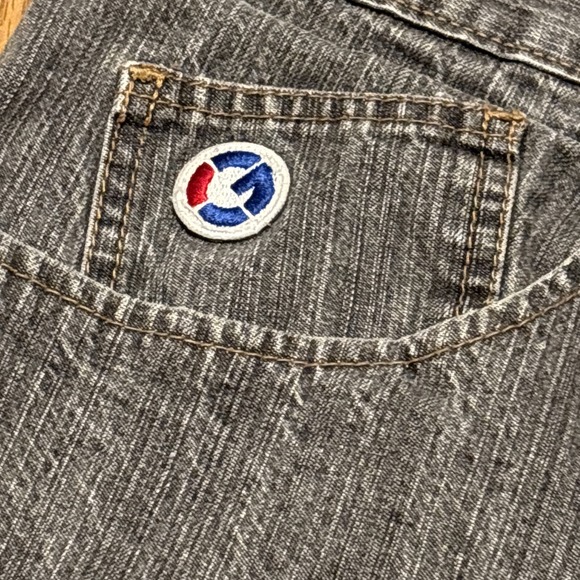 G-Unit Men's Jean Shorts Size‎ 40 Gray Baggy Hip Hop Y2K 00s Official Style - Picture 3 of 8